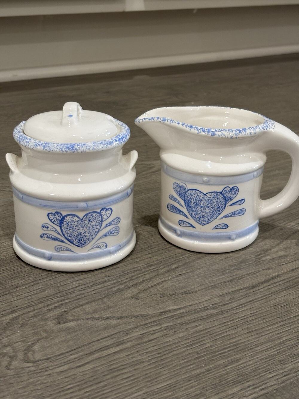 RRP Co Roseville Ohio Blue Heart Creamer Sugar Bowl Lid Vintage Pottery